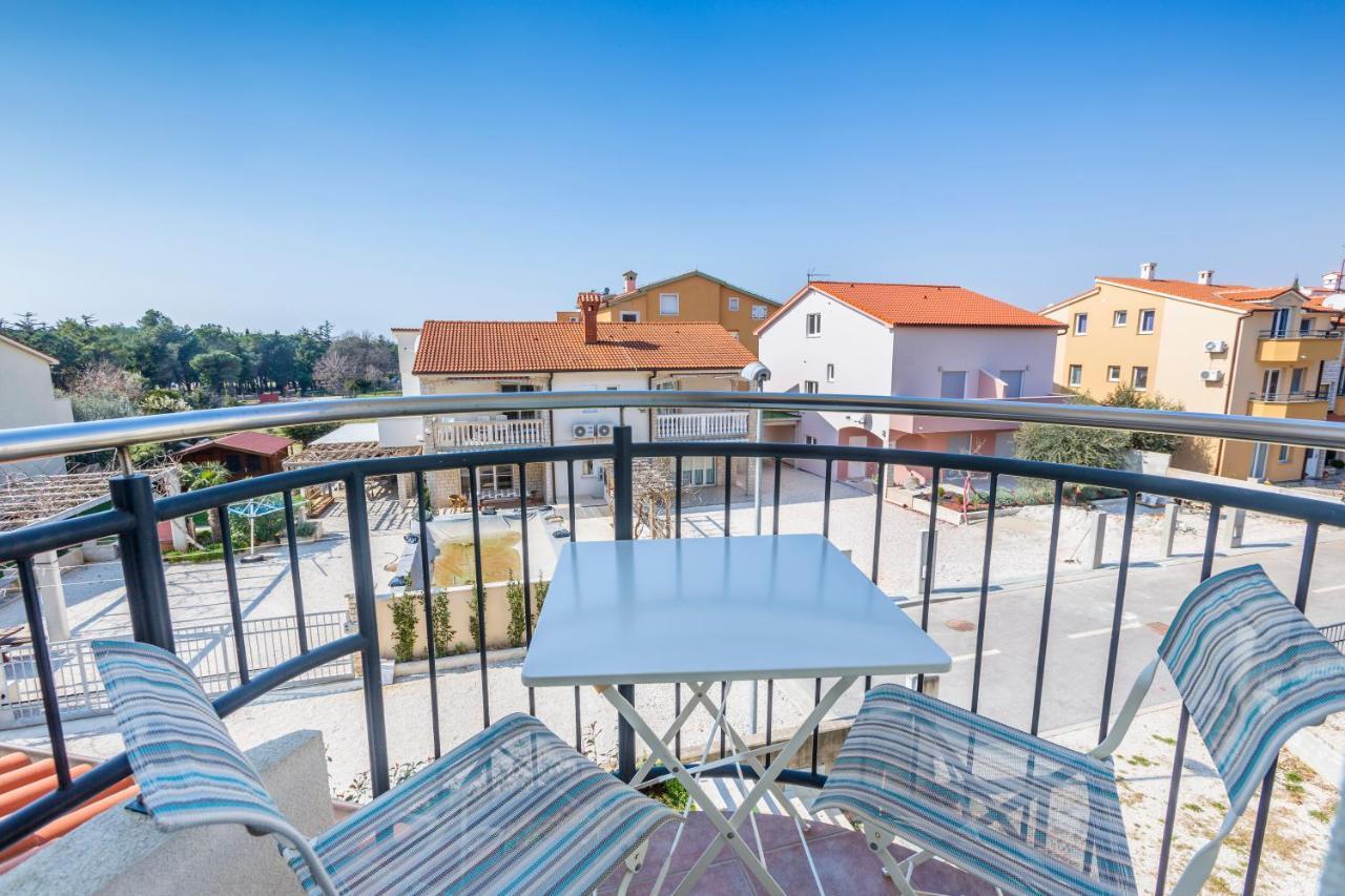Pinia Lägenhet Medulin Exteriör bild